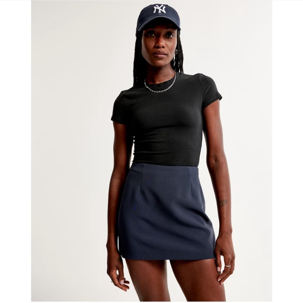 Abercrombie & Fitch Navy Mini Skort